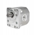 Hydraulikpumpe für einen FORTSCHRITT-Traktor, welle mit 6 Fräsern