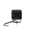 Zwei LED Arbeitsscheinwerfer 1000 LM 16W, Anzahl der LED-Dioden: 4, licht: zerstreut. Im Set mit Kabelbaum