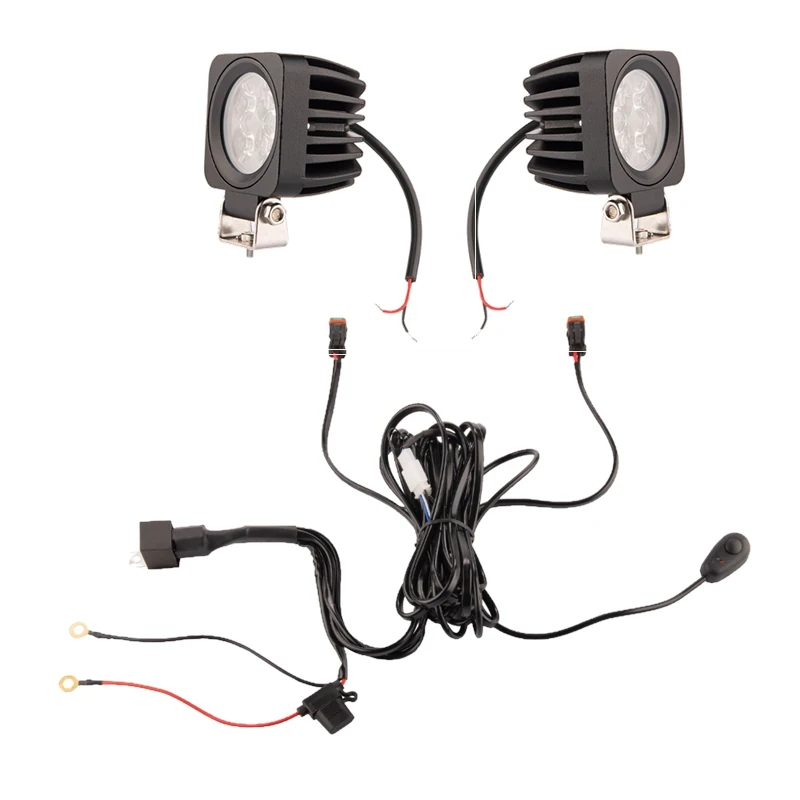 Zwei LED Arbeitsscheinwerfer 420 LM 6W, Anzahl der LED-Dioden: 4, licht: zerstreut. Im Set mit Kabelbaum