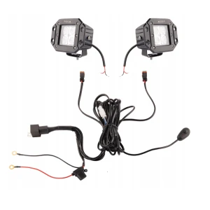 Zwei LED Arbeitsscheinwerfer 495 LM 6W, Anzahl der LED-Dioden: 4, licht: zerstreut. Im Set mit Kabelbaum