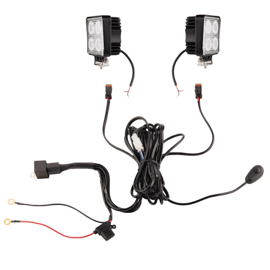 Zwei LED Arbeitsscheinwerfer 1600 LM 16W, Anzahl der LED-Dioden: 4, licht: zerstreut. Im Set mit Kabelbaum