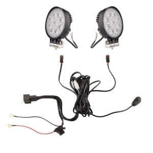 Zwei LED Arbeitsscheinwerfer 1430 LM 24W, Anzahl der LED-Dioden: 9, licht: zerstreut. Im Set mit Kabelbaum      