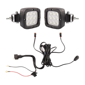 Zwei LED Arbeitsscheinwerfer 1800LM 13,5W, Anzahl der LED-Dioden: 9, licht: zerstreut. Im Set mit Kabelbaum      