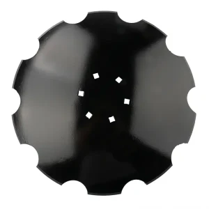 Gezahnte Scheibe für Scheibenegge. Abmessungen: 560x5mm, 6 Löcher